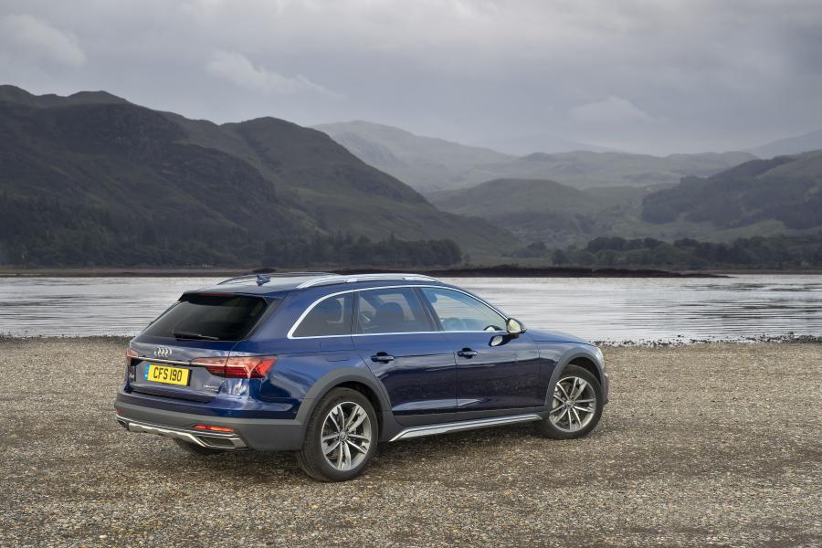  Audi A4 Allroad Quattro (B9) 2019 года  (UK) (фото 7 из 40)